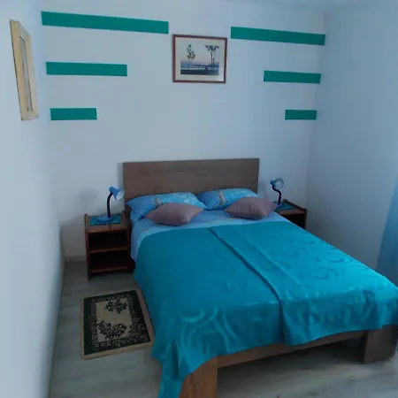 Hanifa Apartment