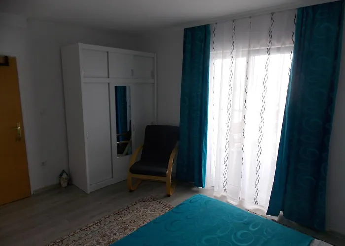 Hanifa Apartment *
